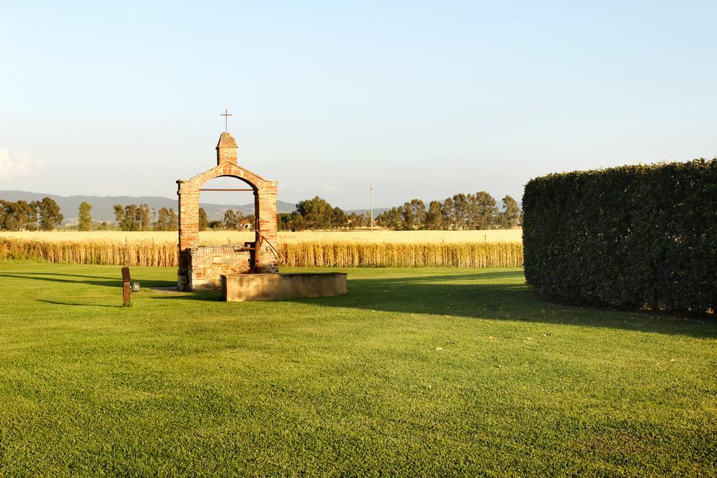 Agriturismo Giuncola & Granaiolo Rispescia Buitenkant foto