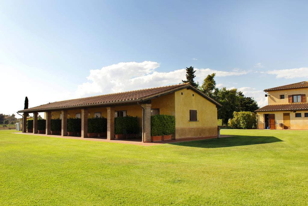 Agriturismo Giuncola & Granaiolo Rispescia Buitenkant foto